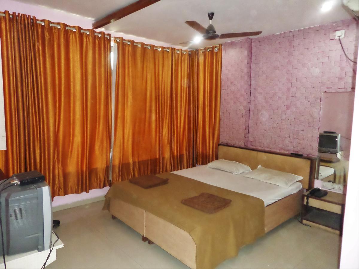 Ashtavinayak Residency Hotel Púna Kültér fotó