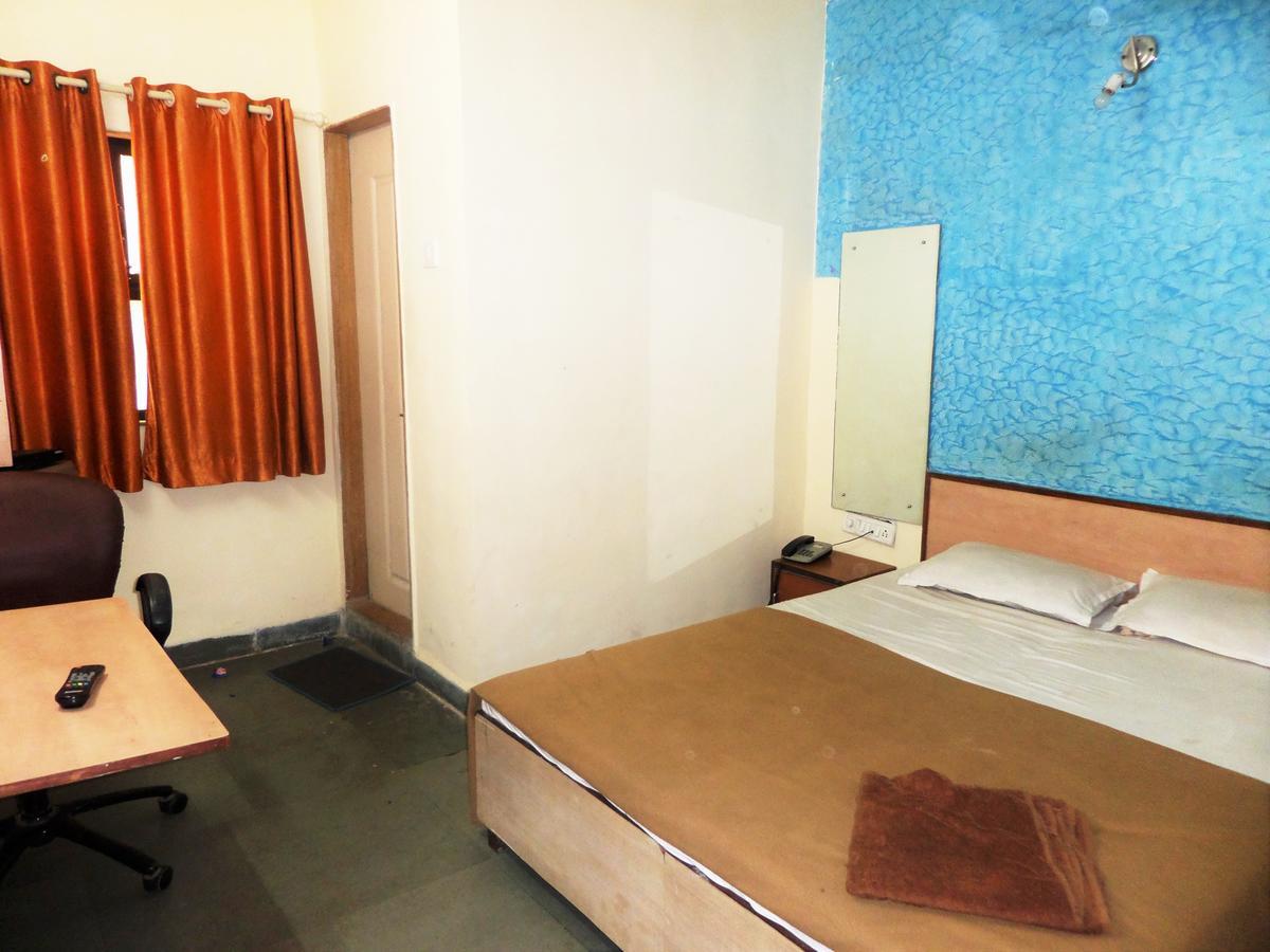 Ashtavinayak Residency Hotel Púna Kültér fotó